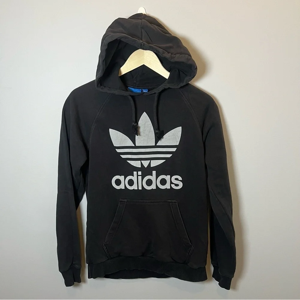 Adidas Tre-Foil Hoodie Men’s S Black Gray Sweatshirt Spell Out Big Logo Pullover